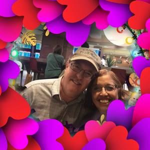 Meet your Posher, Leticia